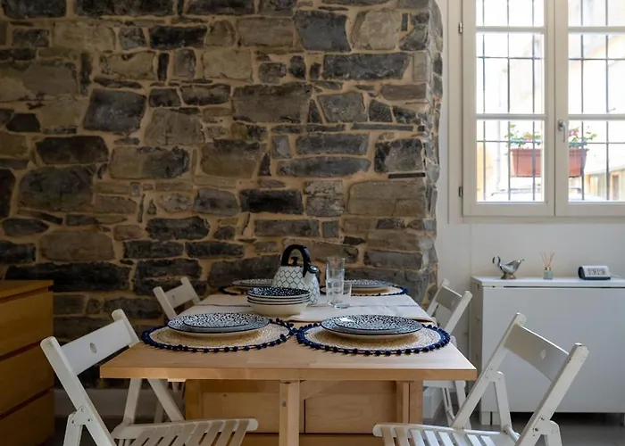 Waves アパート コモ